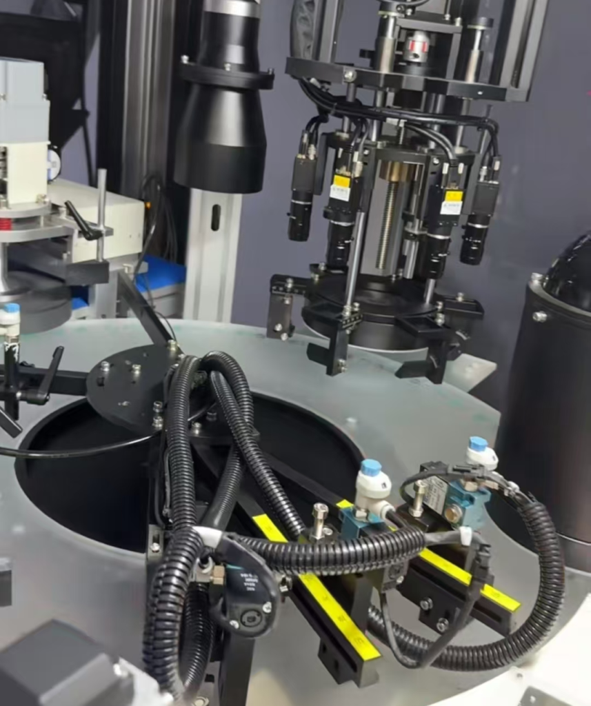 Fully automatic O-ring inspection machine capable of detecting surface defects and dimensions of the product-OTE rubber seal.